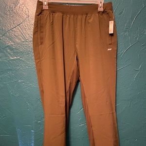 Amazon Essentials Lightweight Pants Sz L